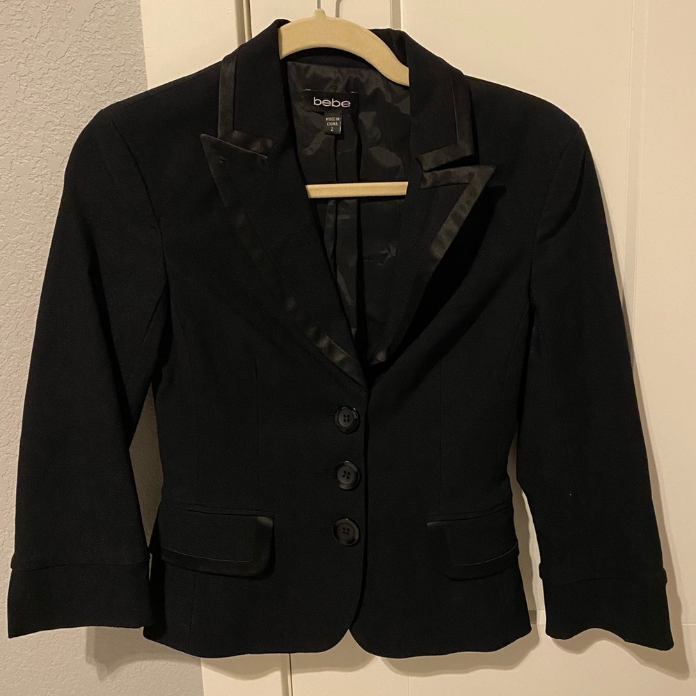 Bebe 3/4 sleeve black blazer jacket